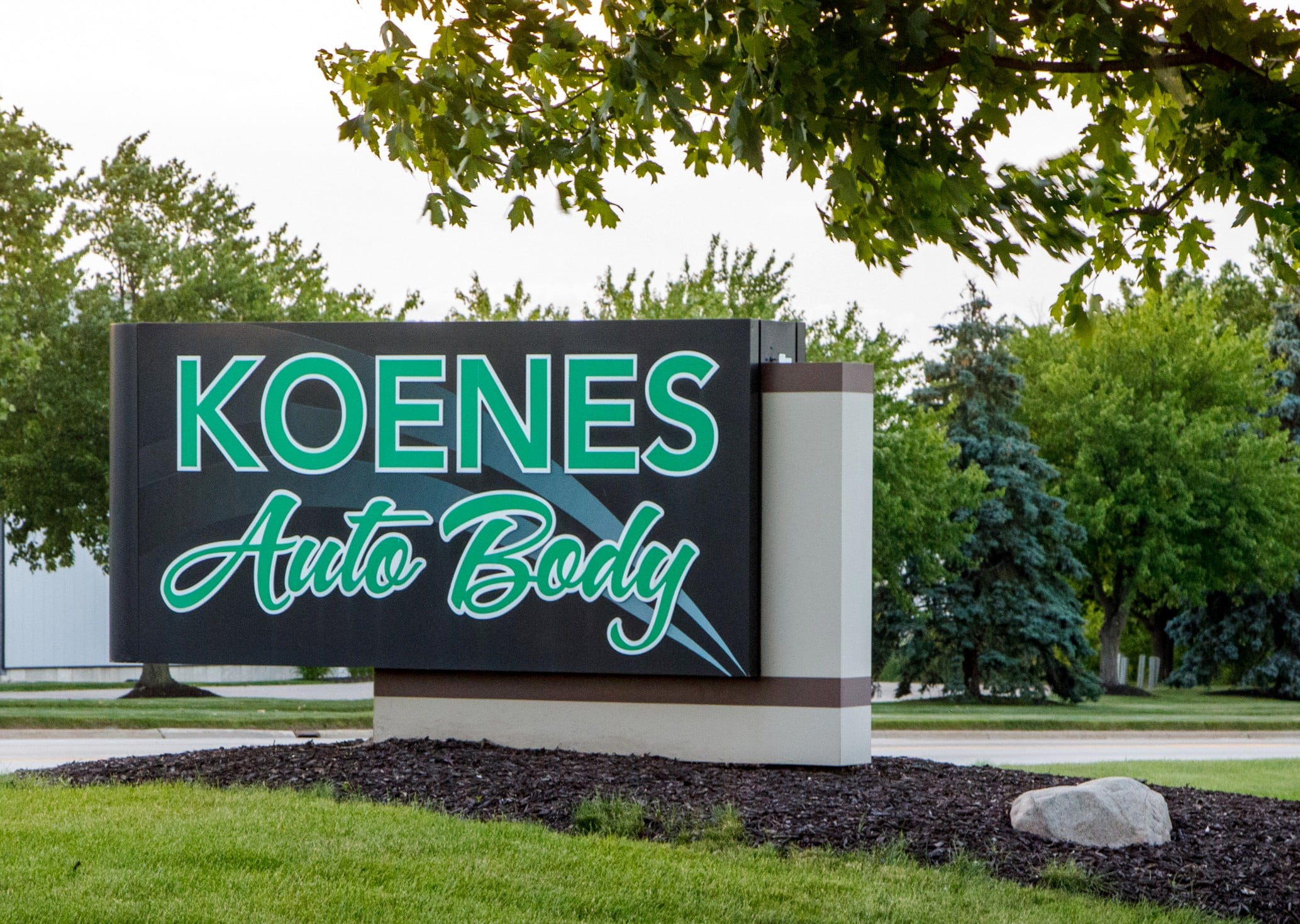 Koenes Auto Body SIgn